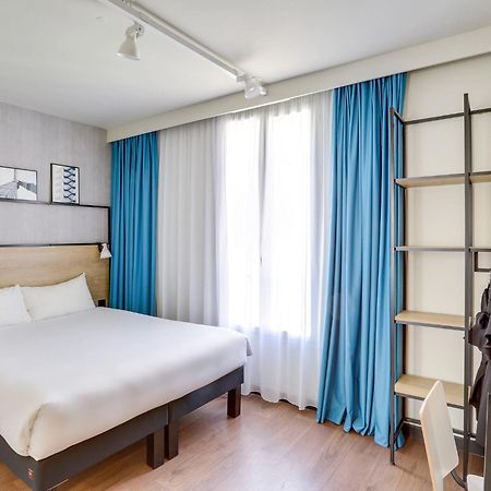 Ibis Levallois Perret Bagian luar foto
