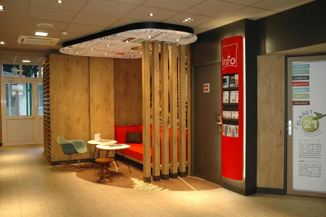 Ibis Levallois Perret Bagian luar foto