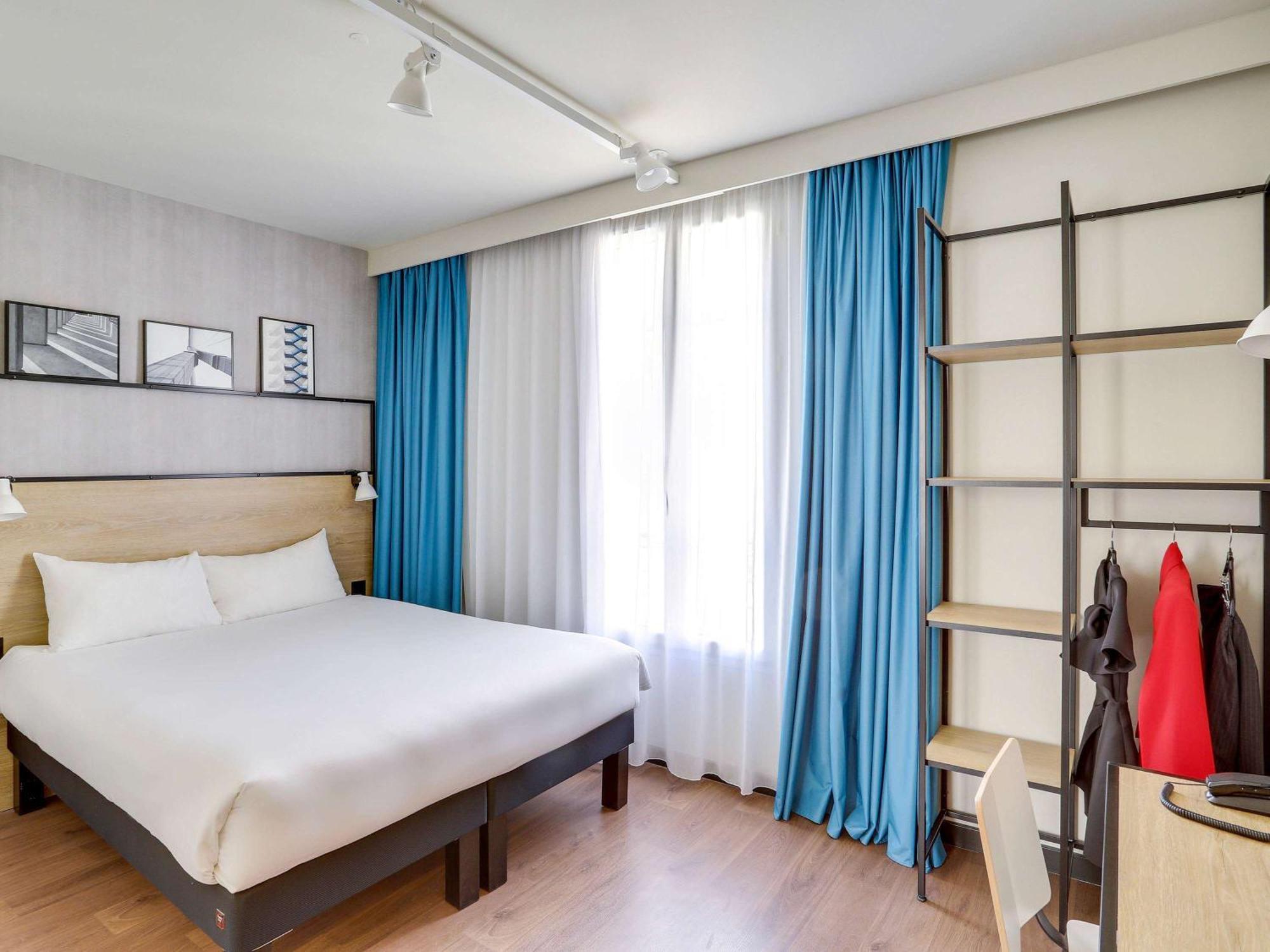 Ibis Levallois Perret Bagian luar foto