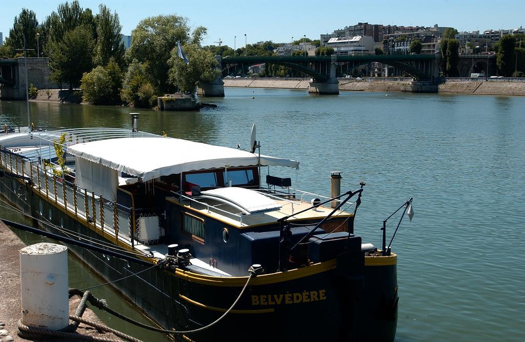 Ibis Levallois Perret Bagian luar foto